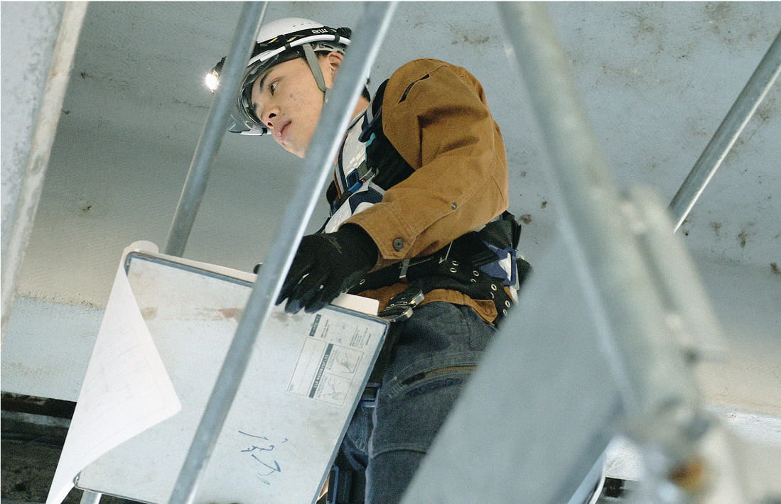 建設作業員の様子