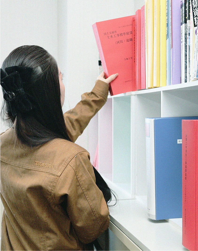 数字で見る酒井工業